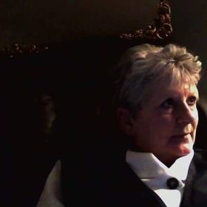 Meet your Posher, Laudia